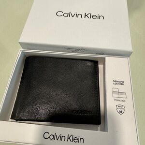 Calvin Klein Black Passcase